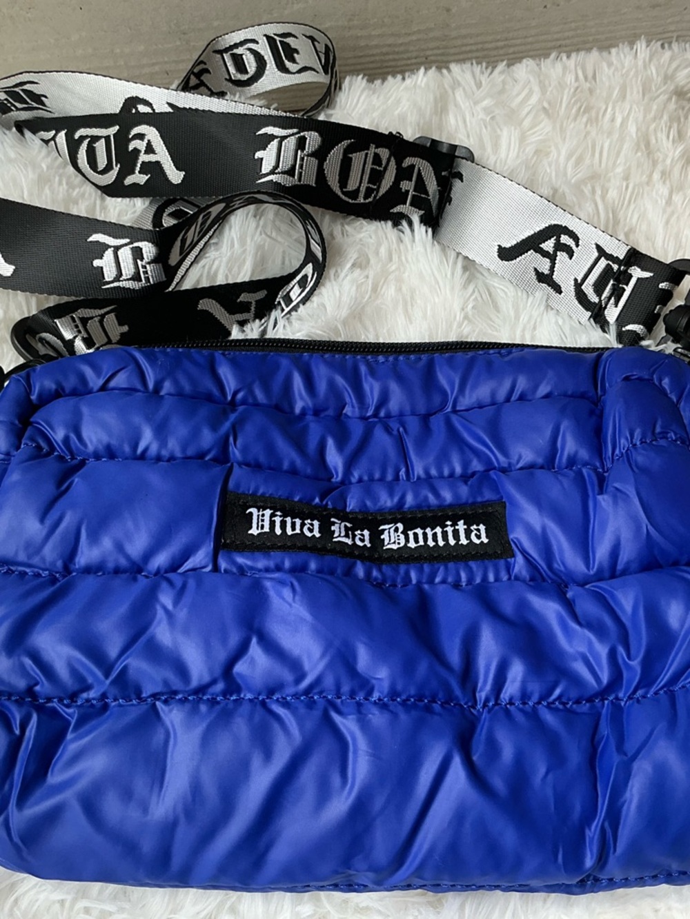 Viva La Bonita Quilted Puffer Crossbody - Electric Blue with Black/White Strap